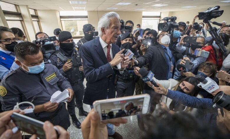 José Rubén Zamora: “Esta es una persecución de Giammattei, es un juicio político”