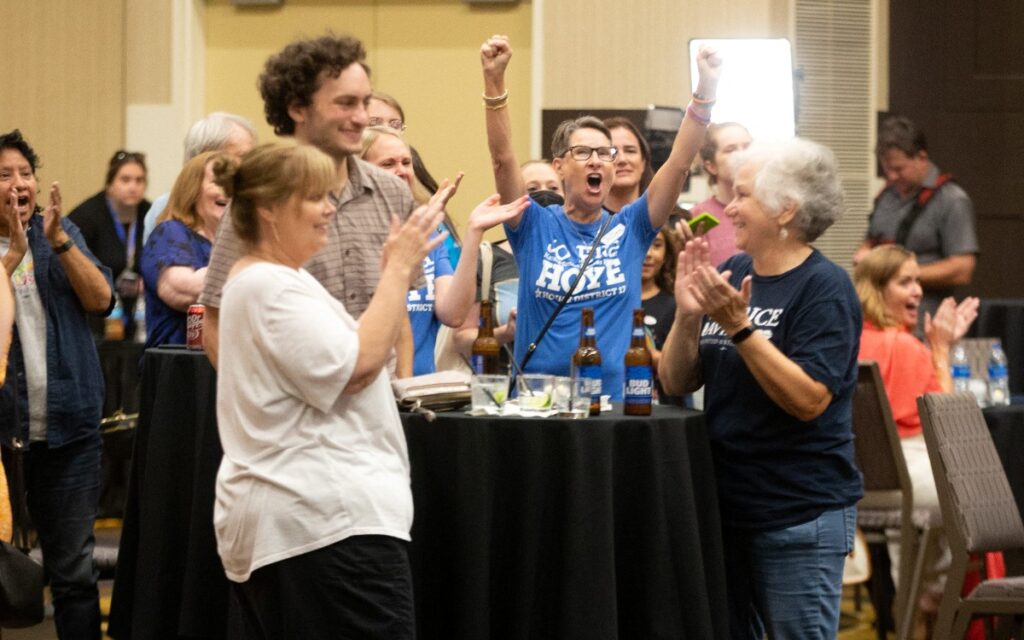 Kansas, un estado conservador, votó por proteger el derecho al aborto