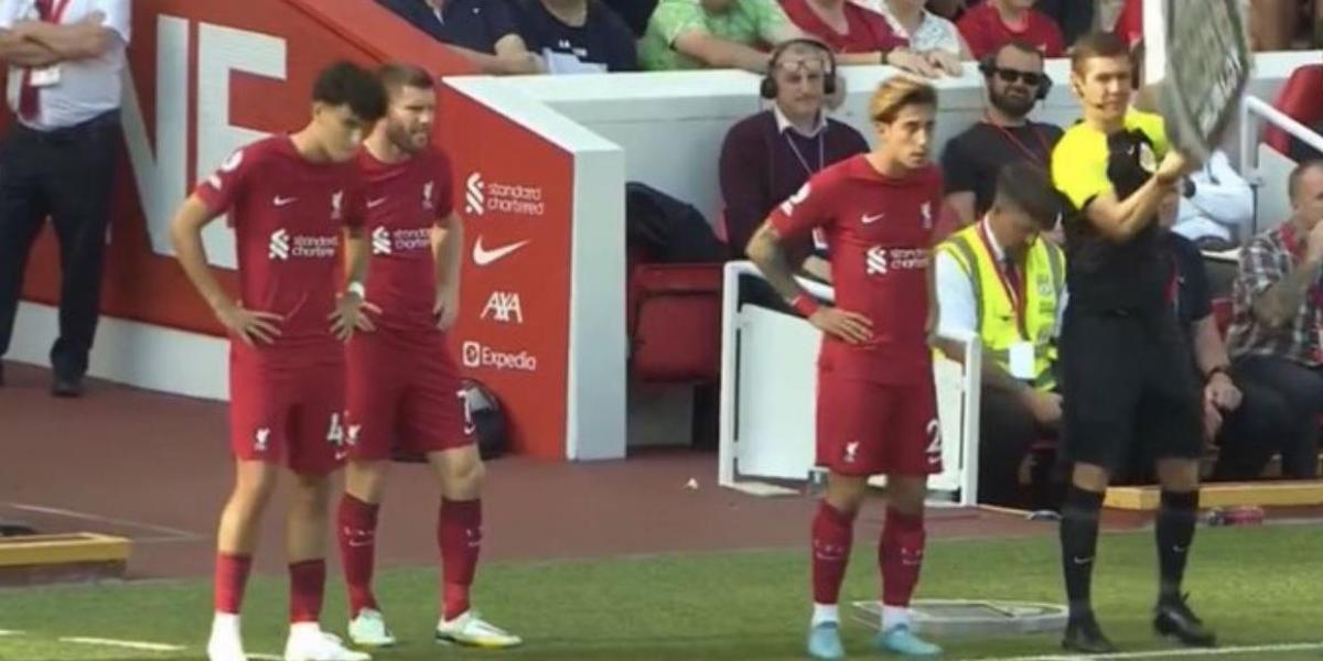 Klopp hace debutar a una perla española de 17 años en el Liverpool