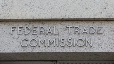 La FTC demanda al corredor de datos Kochava por la venta de datos confidenciales de ubicación de personas, incluidas las visitas a clínicas de salud reproductiva