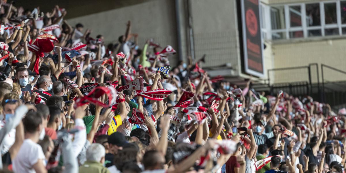 La afición del Rayo convoca una protesta contra Martín Presa