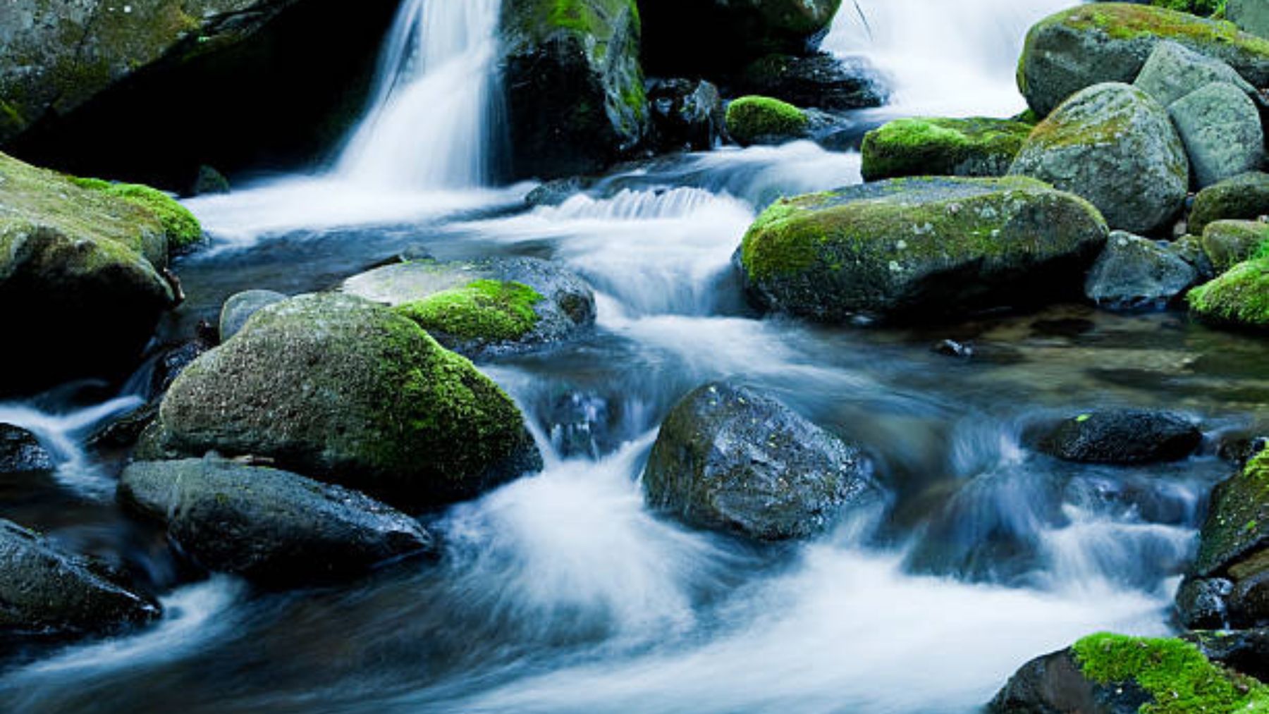 La impresionante cascada escondida en España que es toda una maravilla natural
