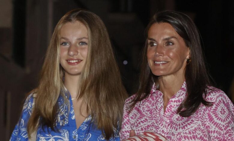 La reina Letizia y la princesa Leonor tienen los vestidos de Zara que están de moda