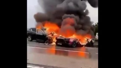 Las impactantes imágenes de un Lamborghini valorado en 320 mil euros en llamas