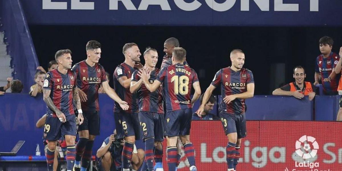 Levante - Tenerife, en directo | Sigue LaLiga SmartBank, fútbol en vivo