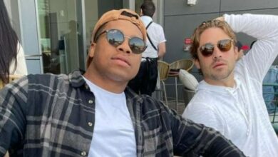 Los fanáticos de Bachelor especulan que Andrew y Greg podrían ser los próximos protagonistas