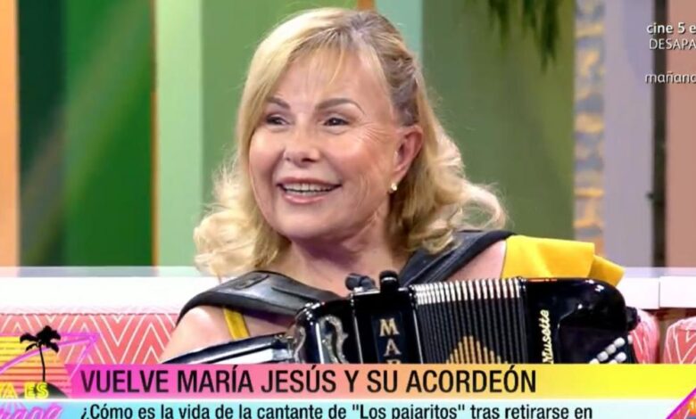 María Jesús y su acordeón desvela quiénes estuvieron a punto de quitarle 'Los pajaritos'