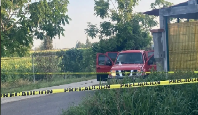 Matan a mujer policía y lesionan a 2 de sus hijas, comando armado la ataca