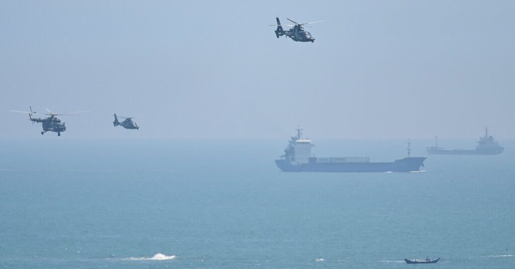 Misiles chinos atacan mares frente a Taiwán y algunas tierras cerca de Japón