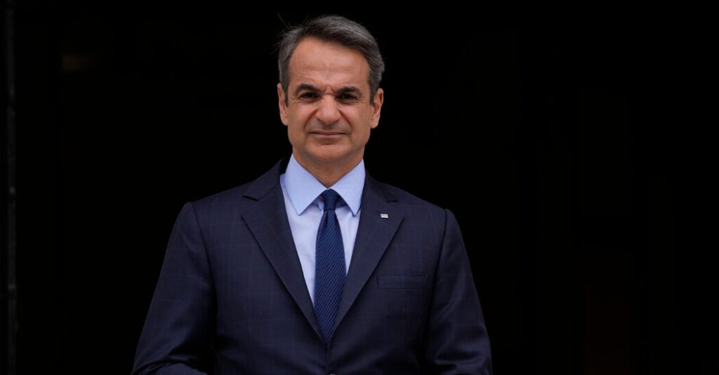 Mitsotakis de Grecia rechaza acusaciones de que su gobierno espió a sus rivales