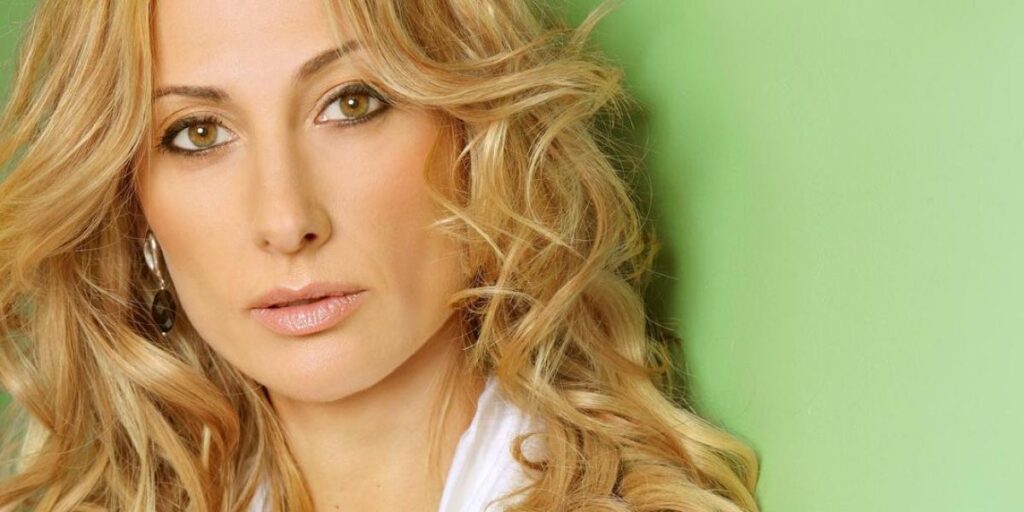 Mónica Pont muestra cómo le quedó el rostro tras su brutal accidente de coche