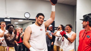 NFL: Alfredo Gutiérrez, tacle mexicano, debuta con San Francisco y recibe balón del partido | Tuit