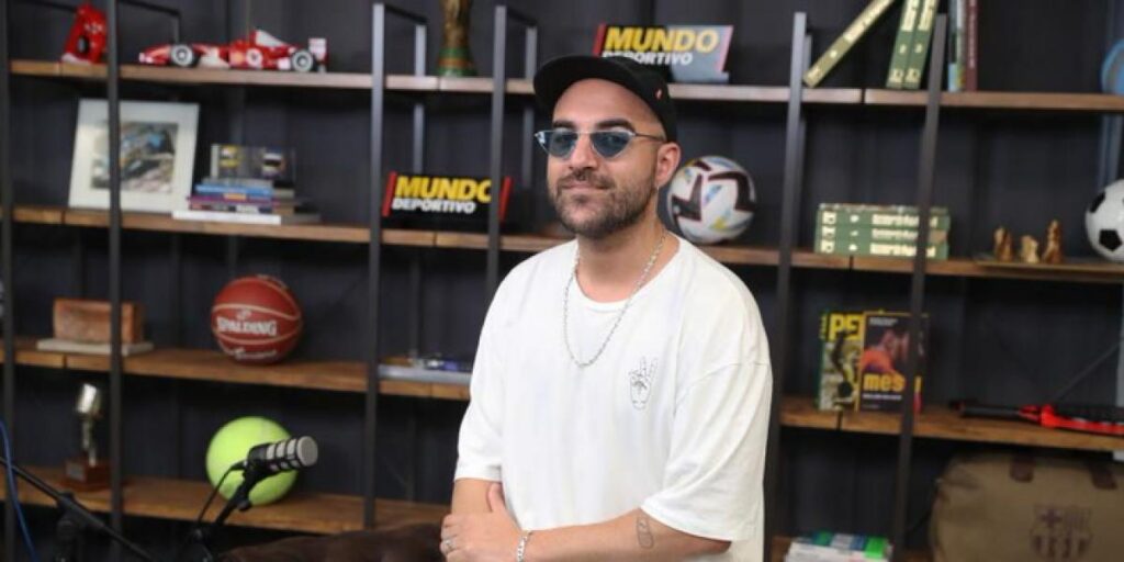 Nil Moliner: "Alucino cuando veo jugar a Aitana, Alexia o Mariona"