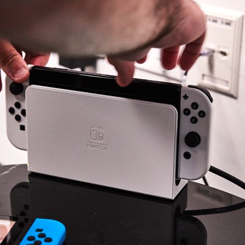 acoplar el interruptor de nintendo oled