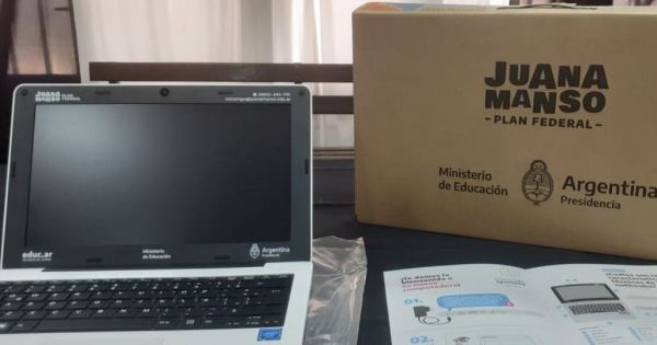Notebooks gratis del Gobierno: a quiénes le tocan y cómo se están repartiendo