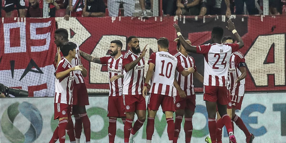 Olympiacos pasa a la fase de grupos por penaltis