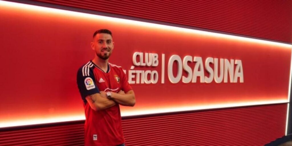 Osasuna recurre al dinero de CVC para fichar a Moi Gómez