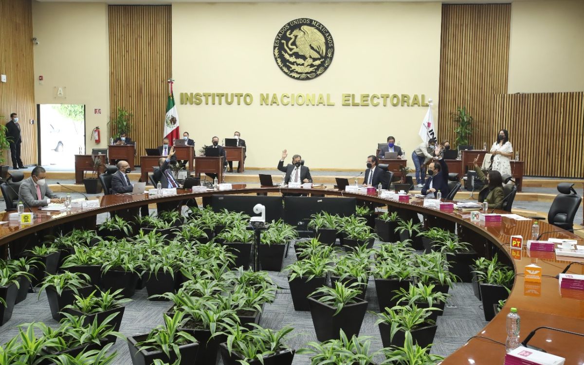 Pide INE 14 mil millones de pesos para 2023