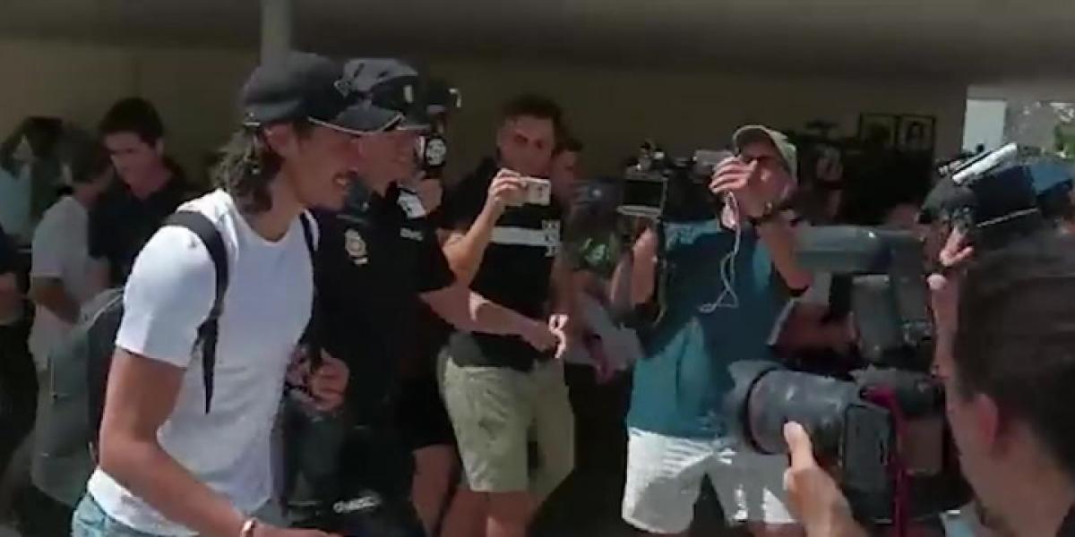 Primeras declaraciones de Cavani a su llegada a Valencia