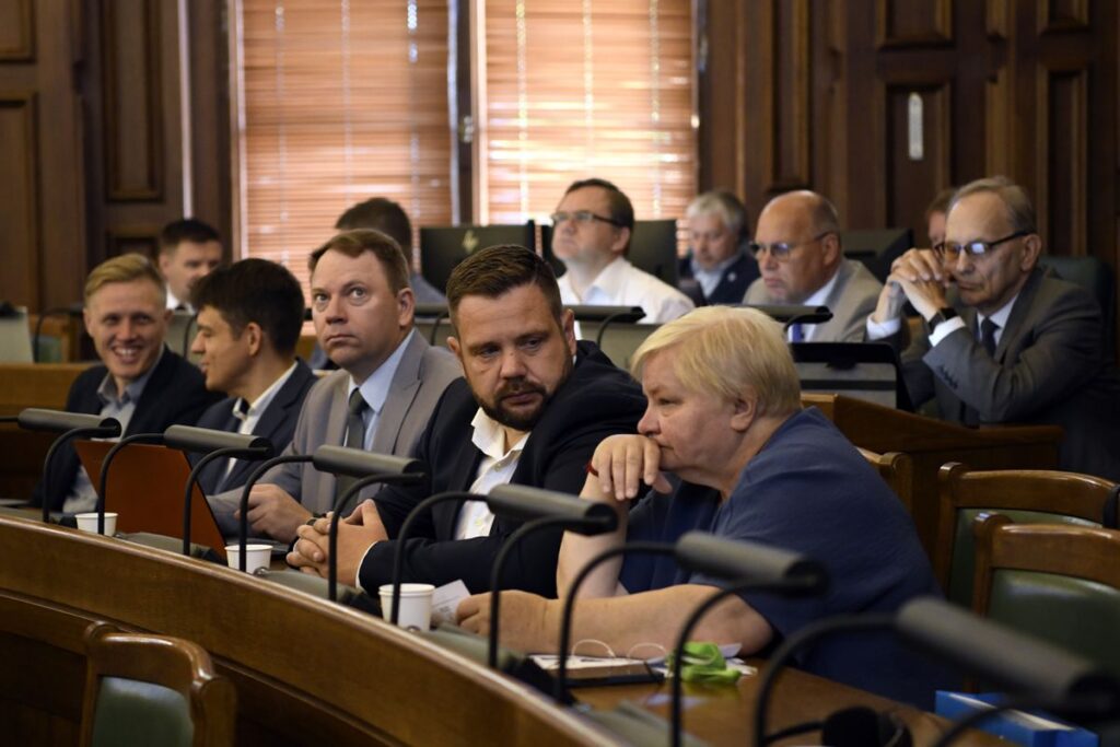 Prohibir la expedición de visados a los rusos: una sanción no exenta de coste