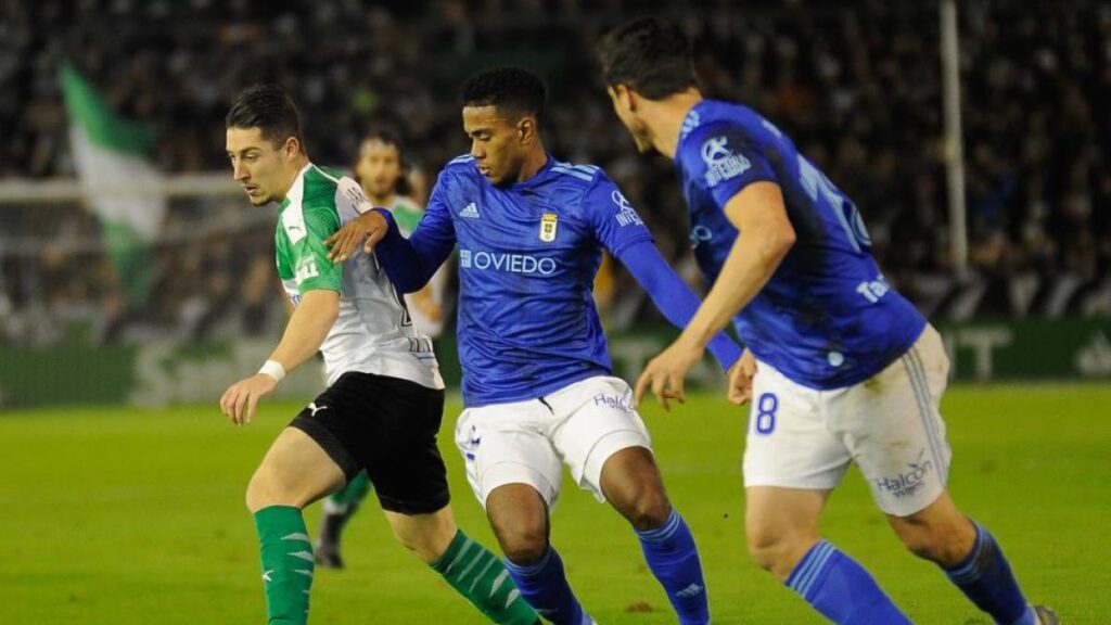 Racing de Santander - Real Oviedo, en directo | LaLiga Smartbank