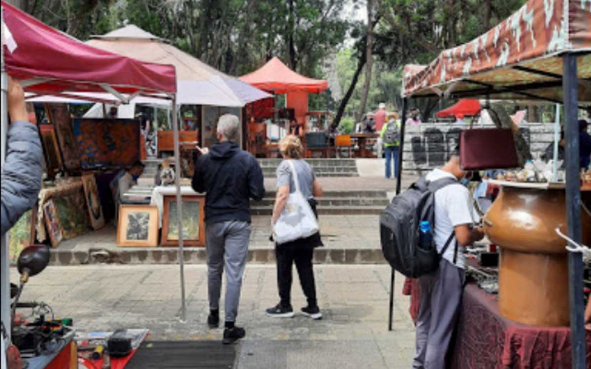 Recuperan 93 piezas arqueológicas que eran vendidas en el tianguis de antigüedades de la colonia Doctores