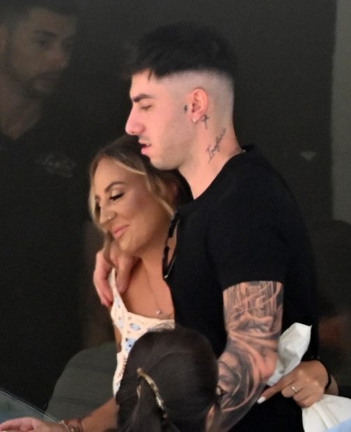 Rocío Flores y Manuel Bedmar en Marbella / Gtres