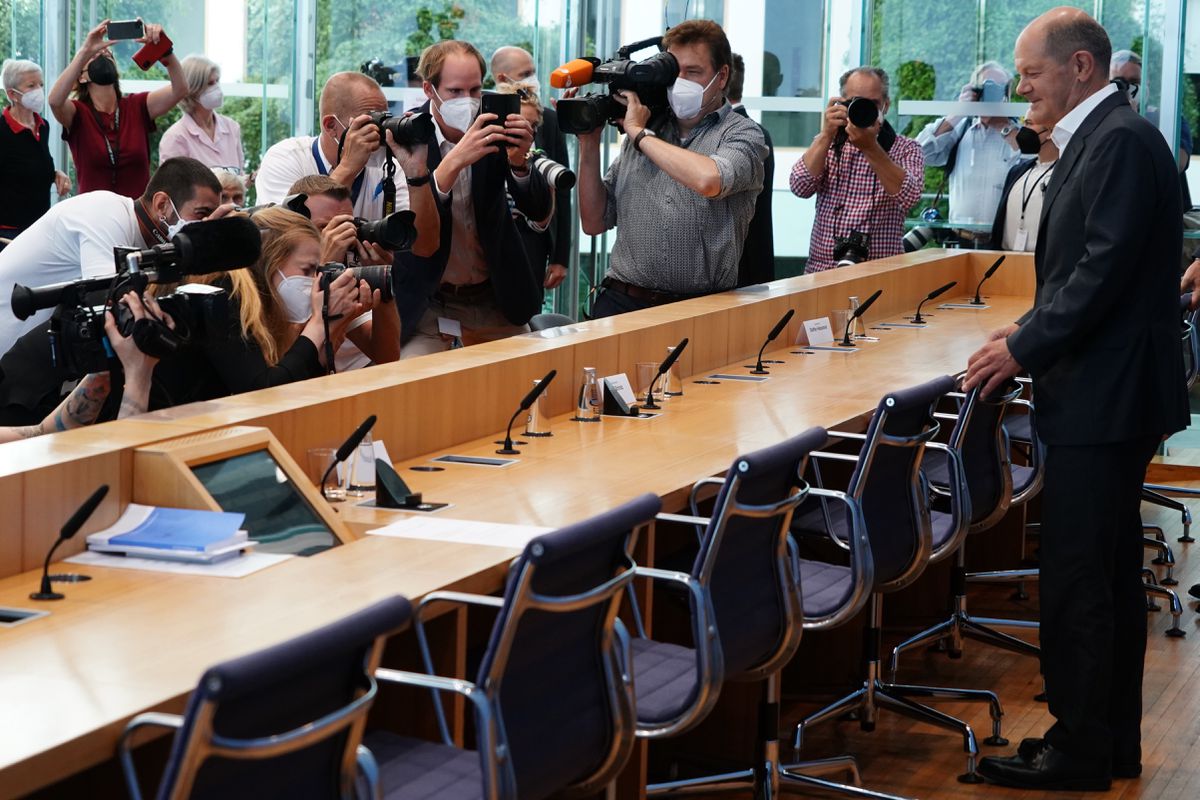 Scholz aboga por un gasoducto que una España y Portugal con el resto de Europa