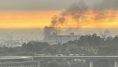 Se registra incendio en Santa Fe al tratar de desalojar un predio; vecinos bloquean la zona