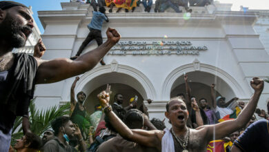 Sri Lanka ataca a organizadores de protestas que derrocaron al presidente