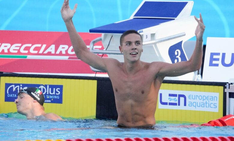 Supera David Popovici el récord mundial de César Cielo en los 100 metros libres | Video