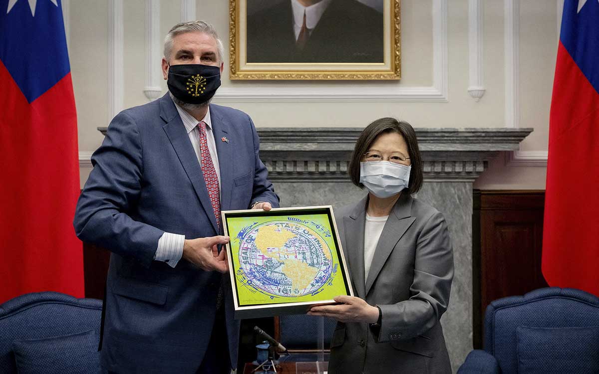 Taiwán recibe a otra delegación estadounidense en plena escalada de tensiones con China