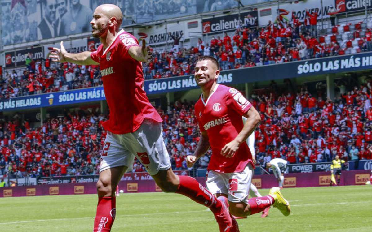Toluca le mete 3 a Xolos y es líder de la Liga MX