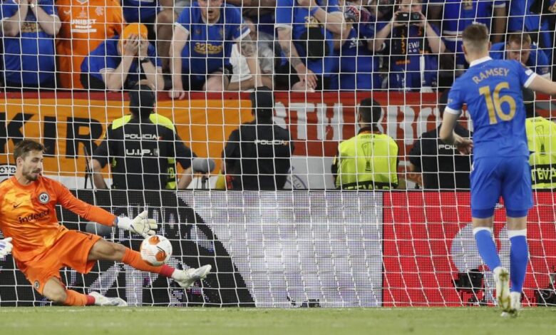 Trapp rechaza la oferta del Manchester United