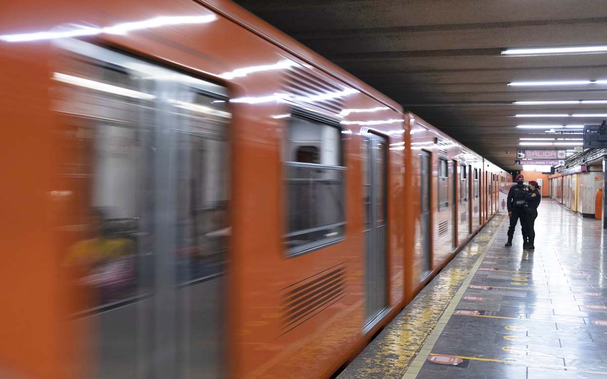 Tras catalogar el caso como suicidio, Sheinbaum se reúne con familia de trabajador del Metro que falleció en Tacuba