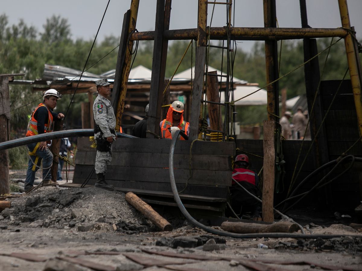 Una semana atrapados en la mina sin saber si están vivos o muertos
