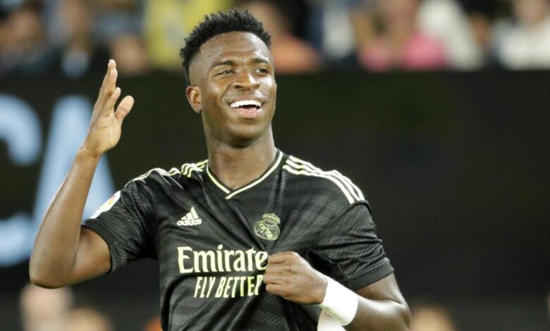 Vinicius adelanta al Real Madrid ante el Espanyol