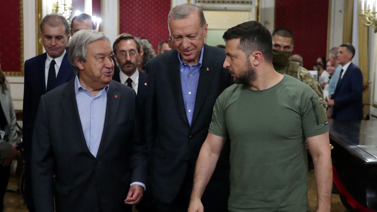 Zelenski aleja la expectativa de paz: solo negociará si Rusia abandona todos los territorios ocupados