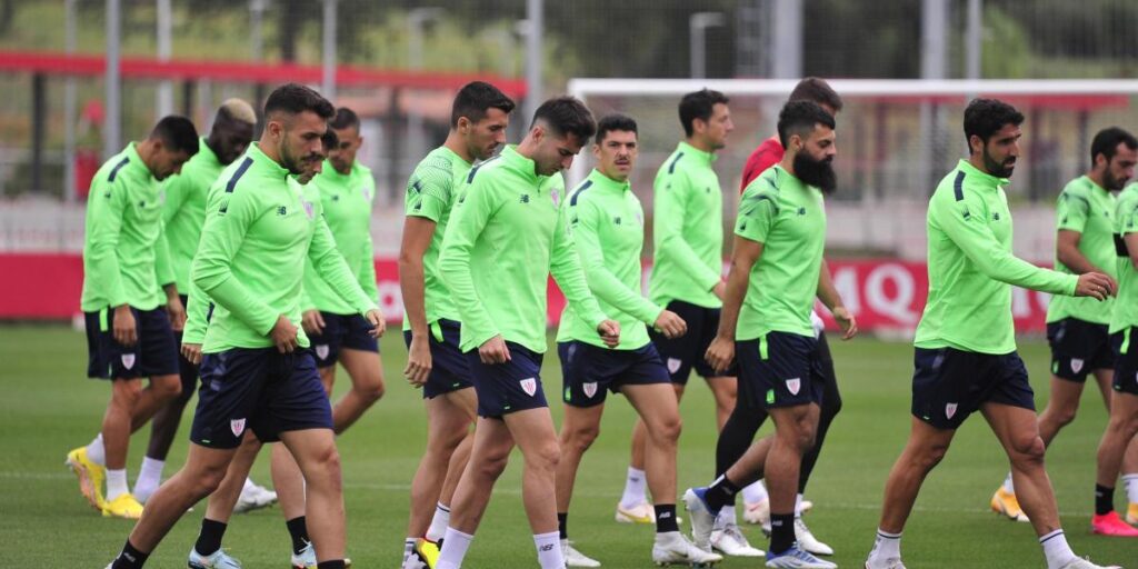 "Verte titular en el Athletic después de un año tan malo te sube la moral"