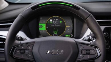 ¿La Chevrolet Silverado EV tiene asistencia al conductor?