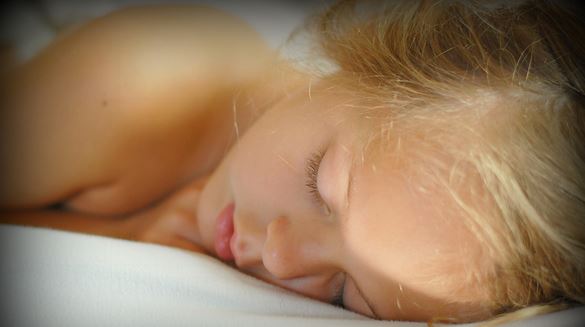 ¿Los niños crecen mientras duermen?