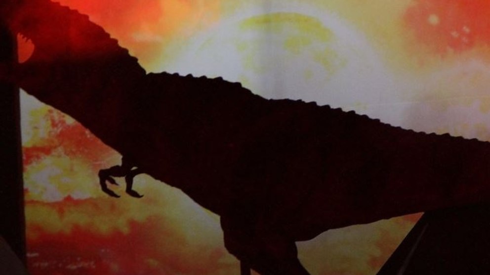 ¿Por qué el Tiranosaurios tenían los brazos tan pequeños?