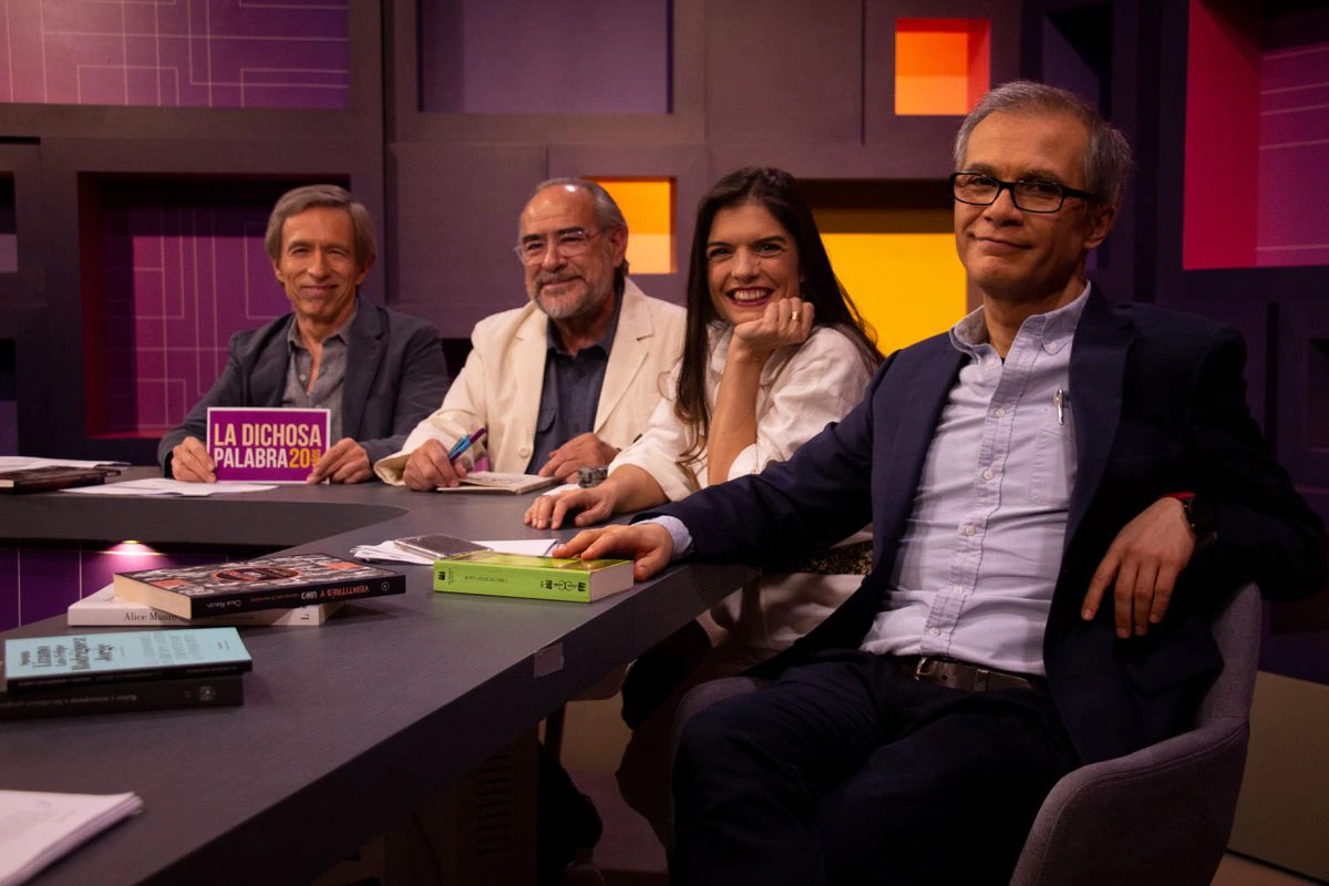 ‘La dichosa palabra’: 20 años de literatura en televisión abierta