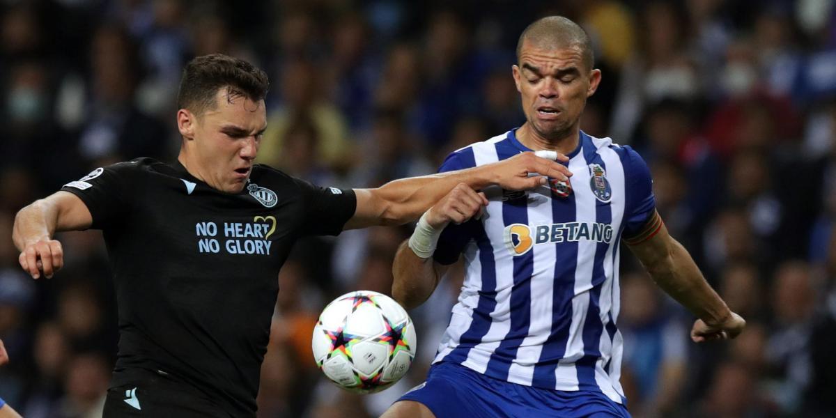 0-4: El Brujas, con un Jutglà estelar, saca los colores al Porto