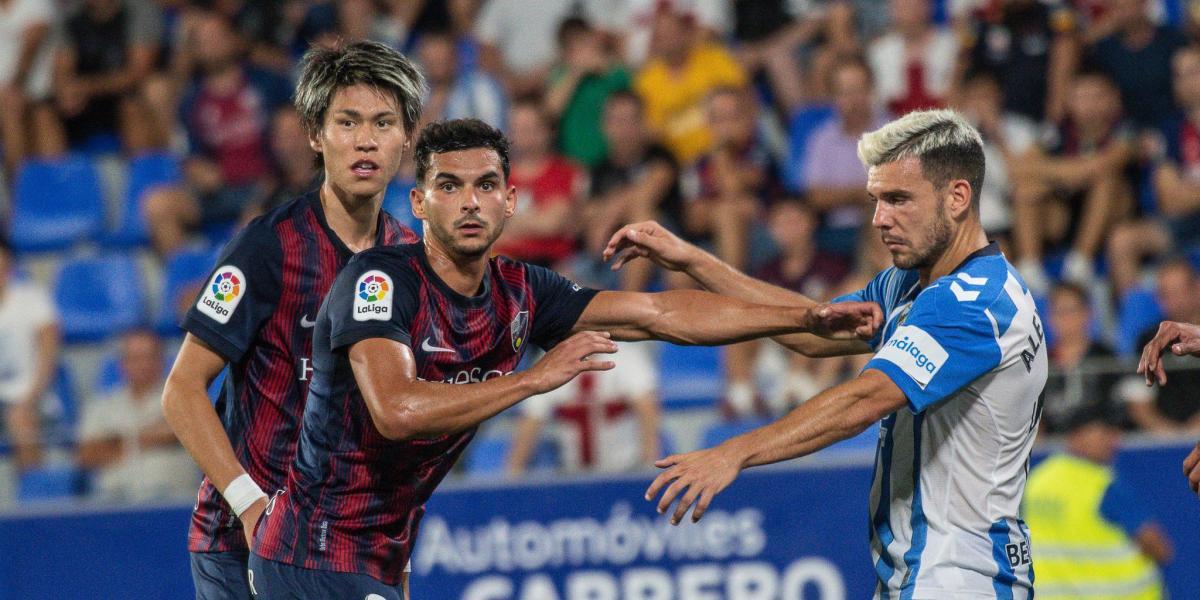 1-0: El Huesca profundiza en la crisis del Málaga