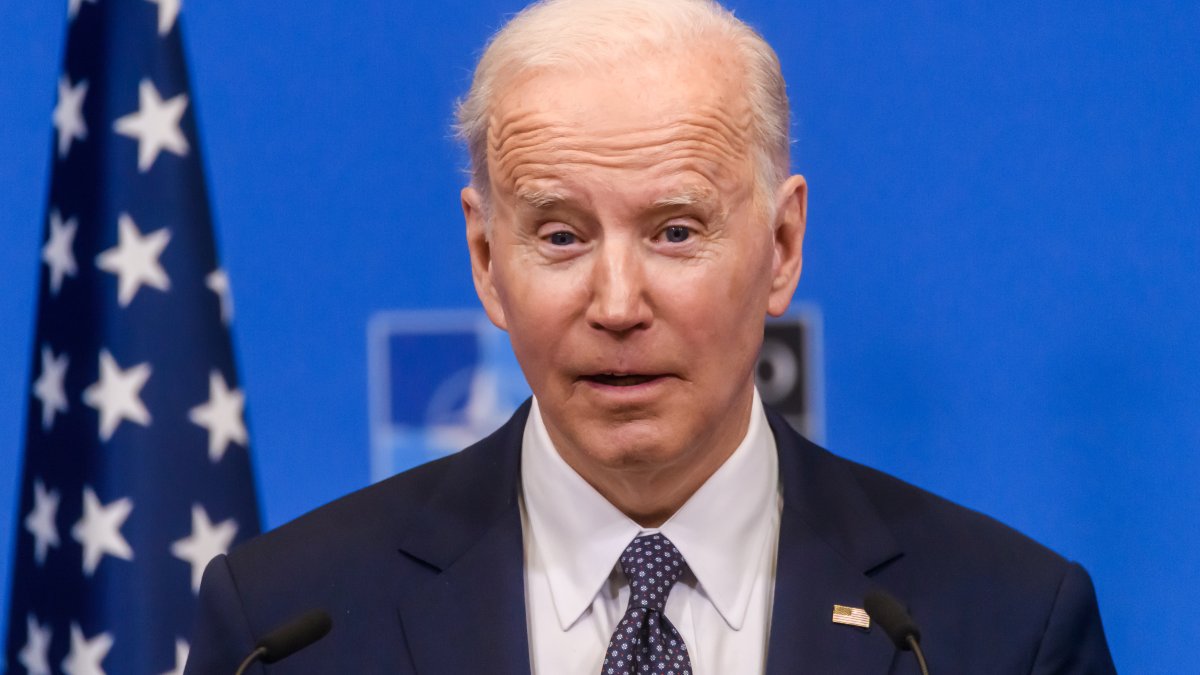 Biden otorga subsidios federales para impulsar proyectos económicos