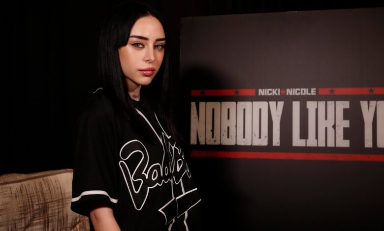 Nicki Nicole afronta a su “otro yo” en su nuevo tema musical