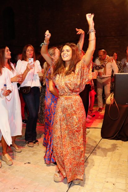 Tana Rivera apoyando a su padre / Gtres