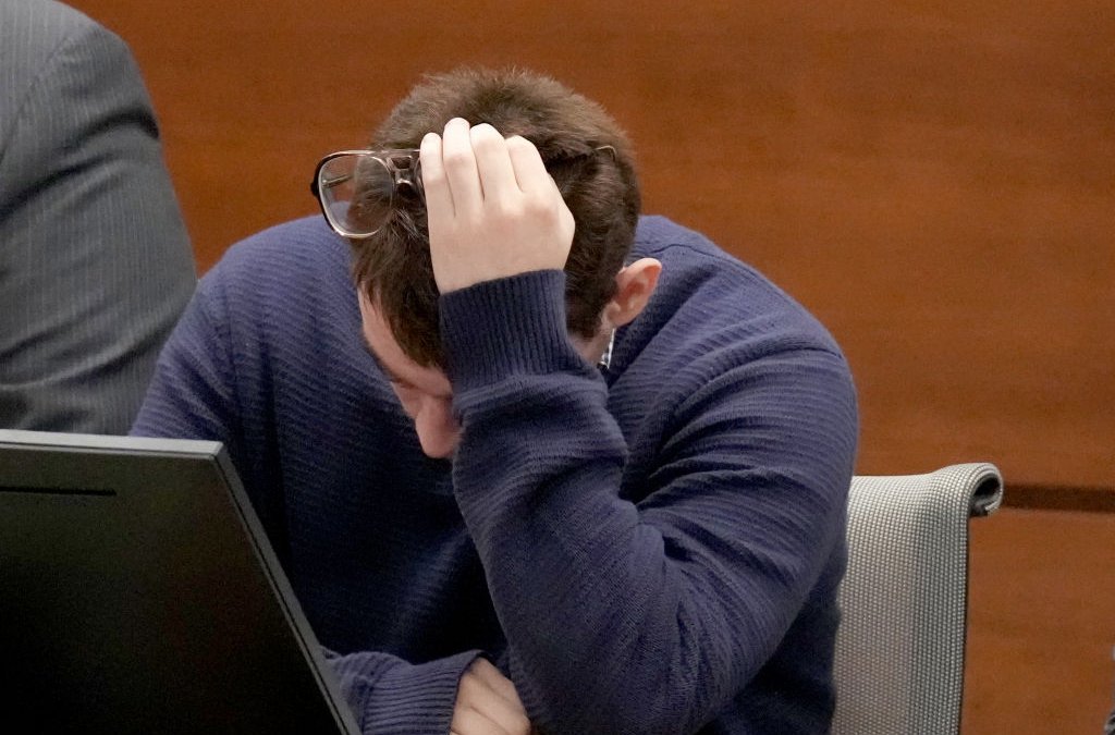 Imperaba el caos en la casa del autor confeso de la masacre de Parkland, según testigo