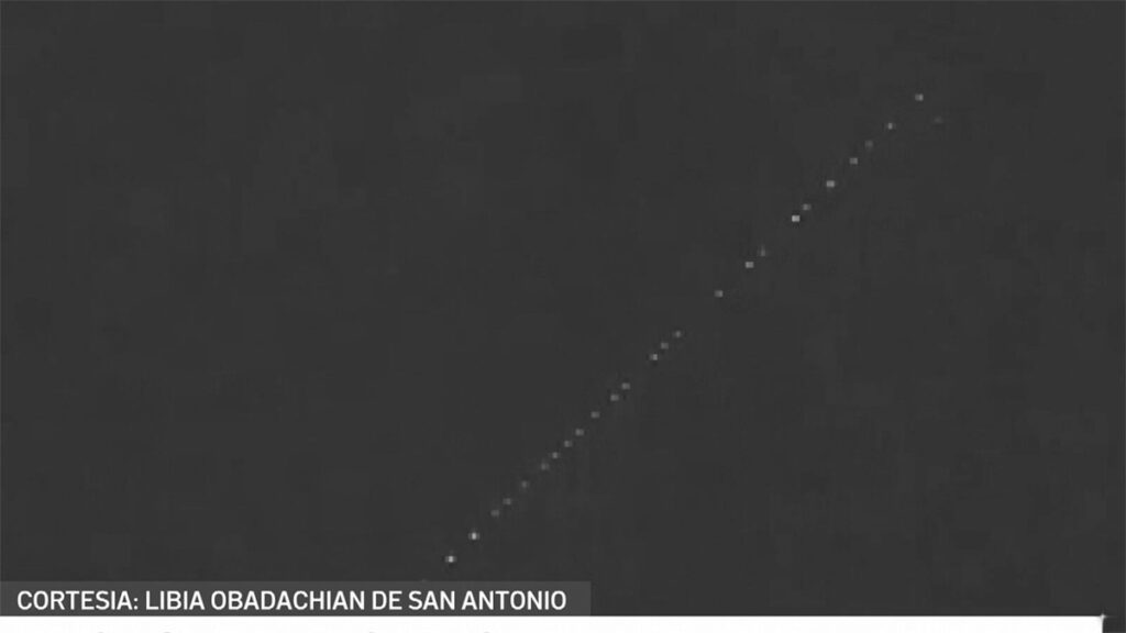 Extrañas luces que se vieron en el cielo de Texas tienen explicación